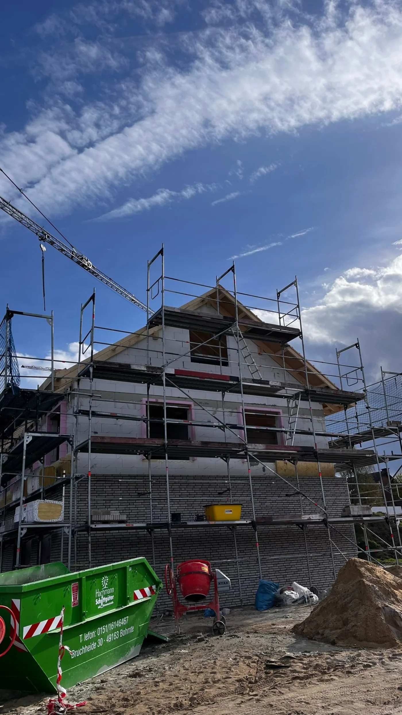 Premium-Stadtvilla mit Materialmix Klinker & Putz — 2
